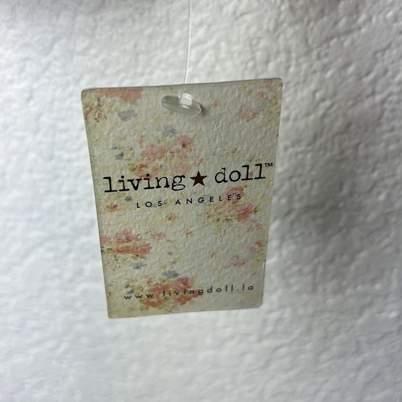 Living Doll Los Angeles Cream Long Sleeve Bronze embellishments Top - Picture 11 of 13